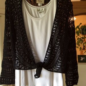 3 for 15$.Black crochet shrug